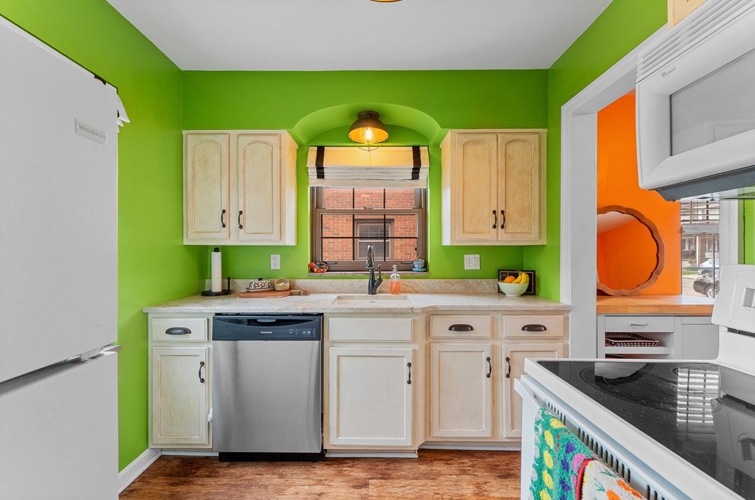 1440 Chislett St, Pittsburgh PA  15206-1309 exterior