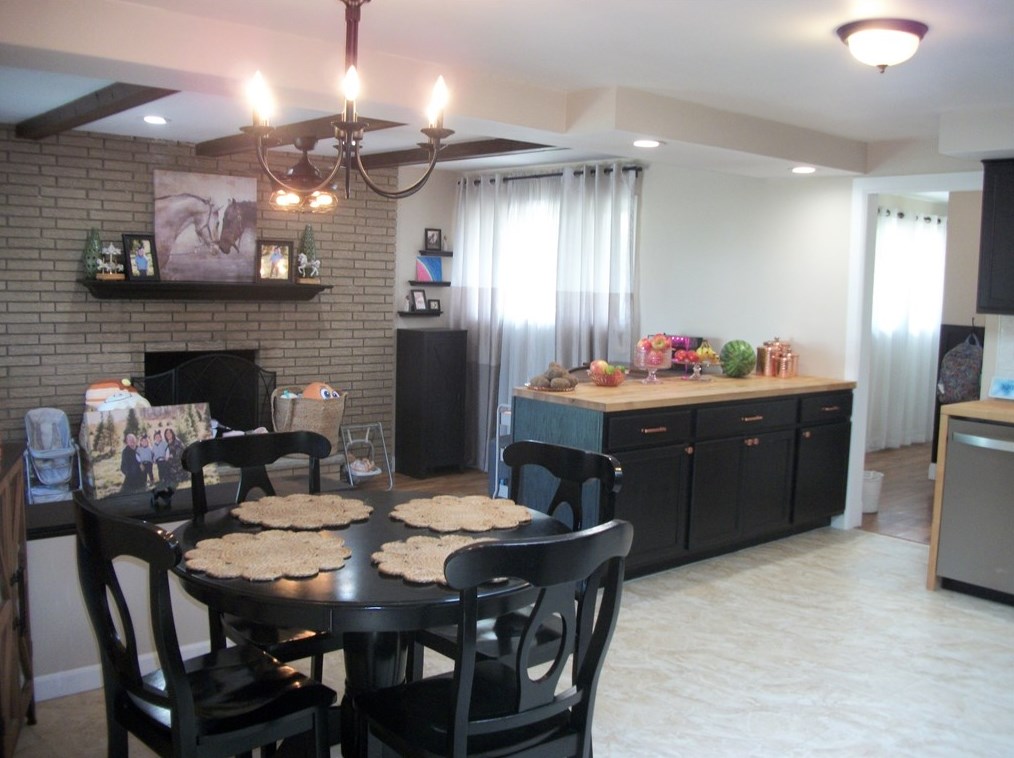 553 Old Waynesburg Rd, Fairdale, PA 15320
