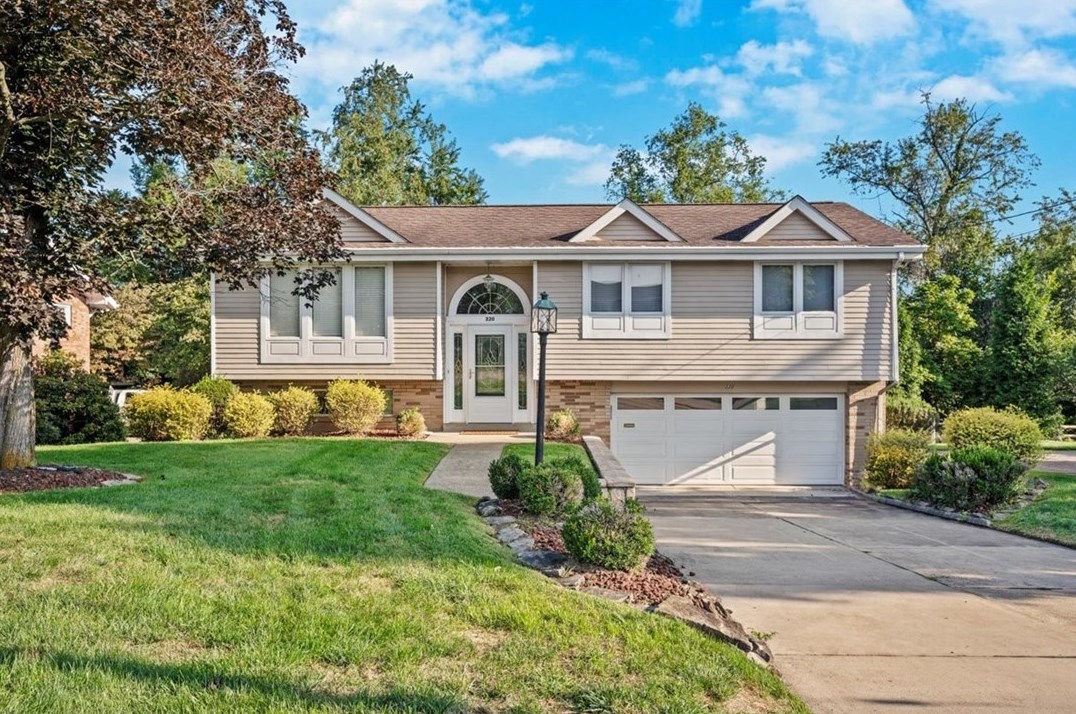 220 Lindenwood Dr, Pittsburgh, PA 15209-2038