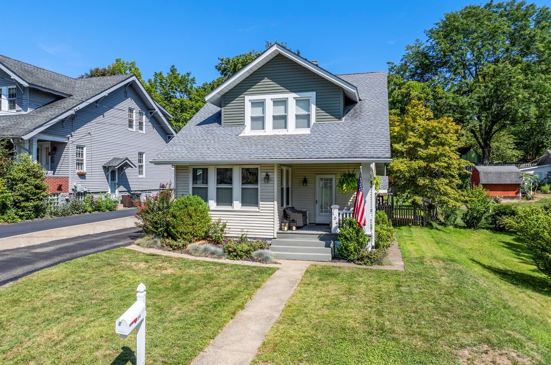 104 Bridle Rd, Glenshaw, PA 15116
