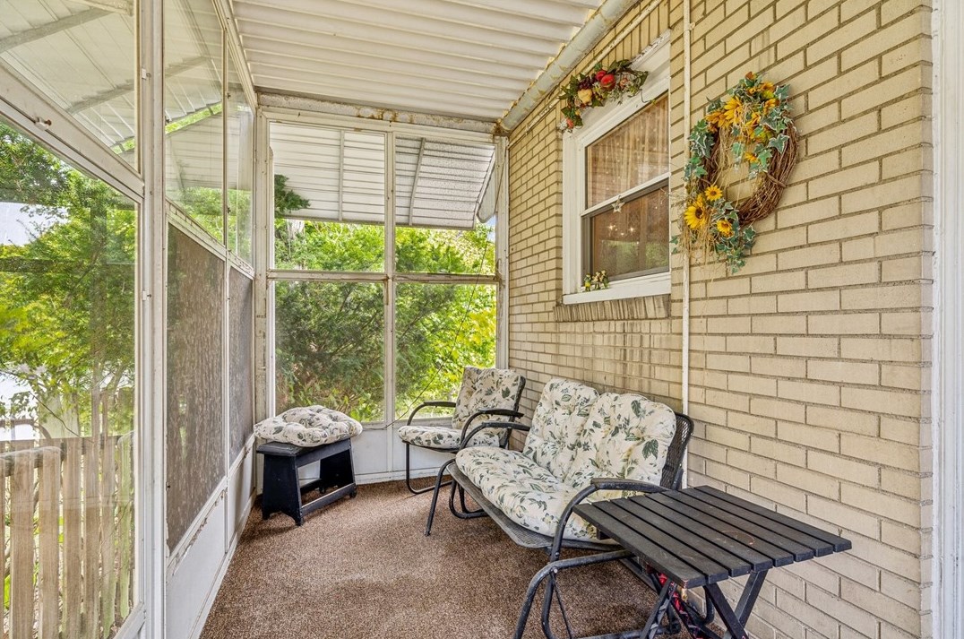 163 Orchard Dr, Pittsburgh, PA 15235