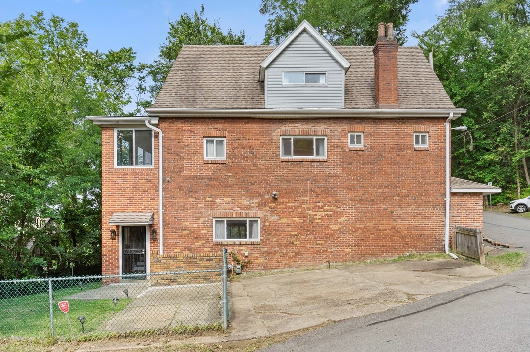 6026 Sawyer St, Pittsburgh, PA 15201