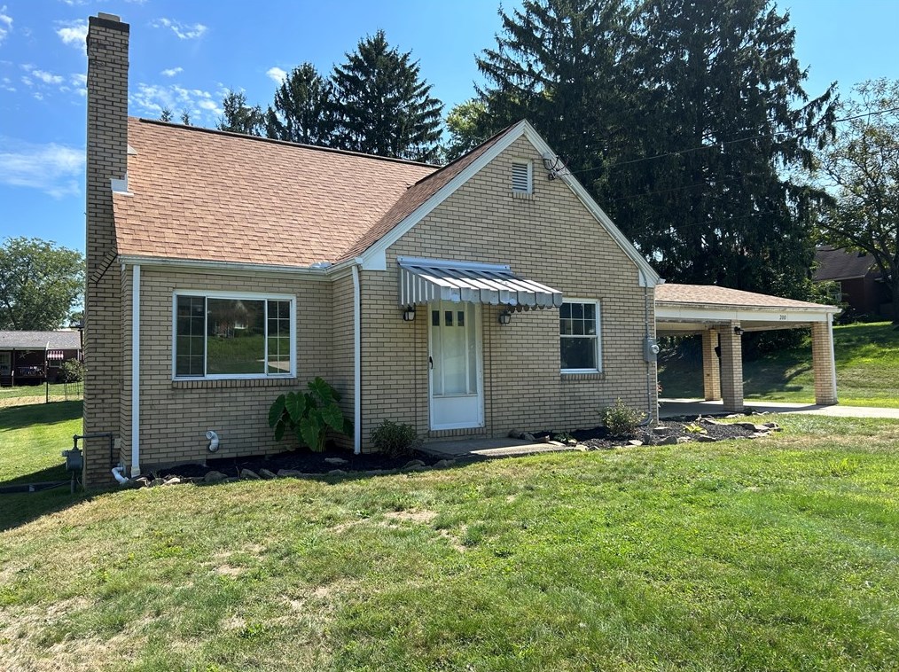 200 Widmer Ave, New Kensington, PA 15068