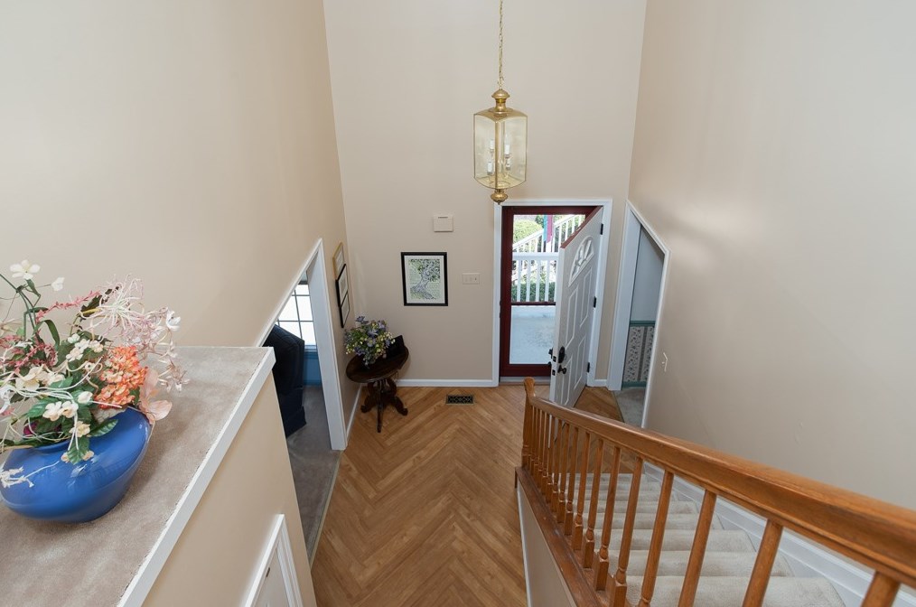 1502 N Randolph Dr, Jefferson Hills, PA 15025