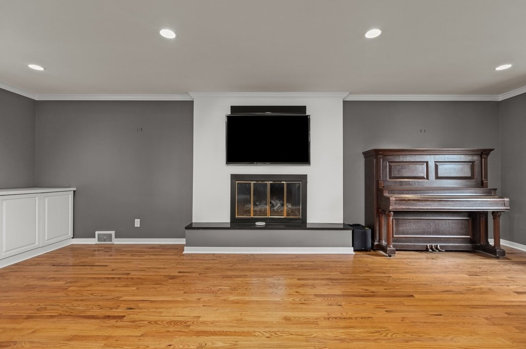 558 Pat Hvn Dr, Pittsburgh PA 15243-1726 exterior