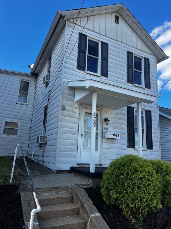 609 Addison St, Washington, PA 15301