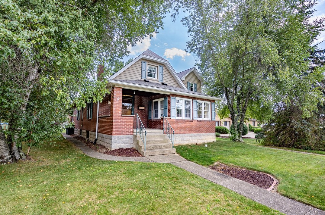 212 Marlboro Dr, New Kensington, PA 15068