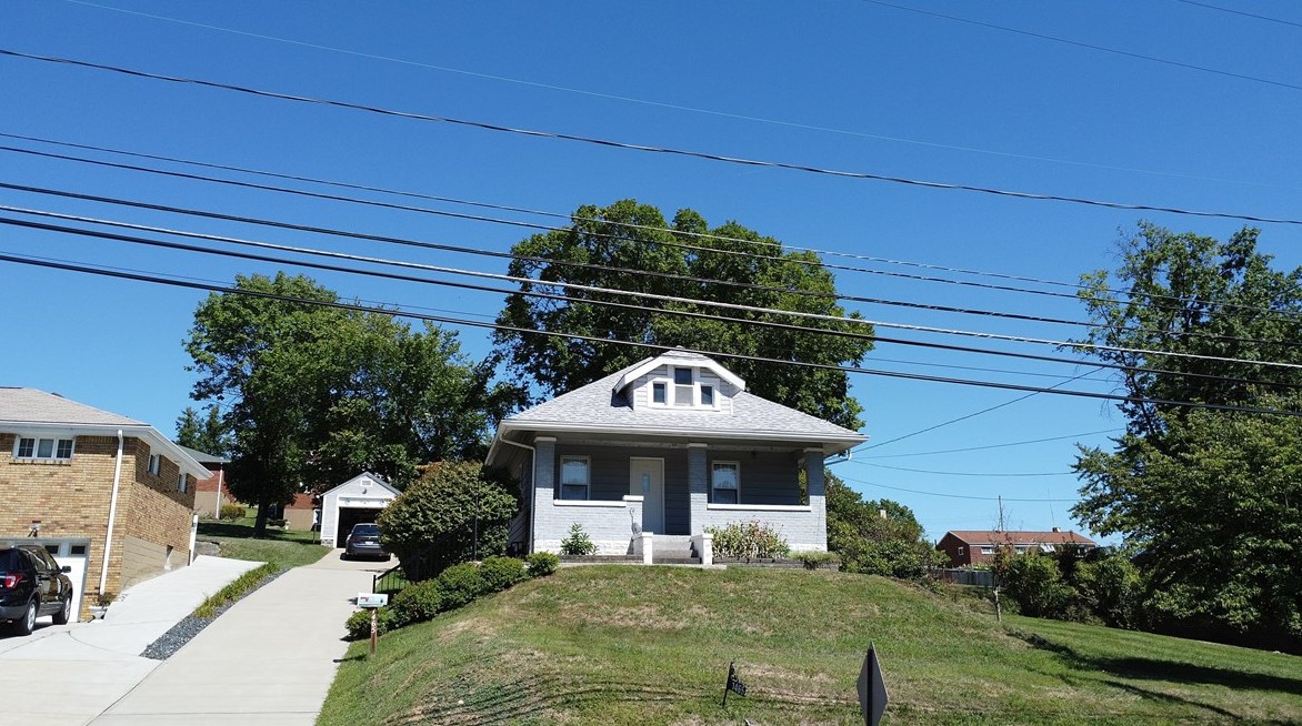 1465 Grove Rd, Pittsburgh, PA 15236