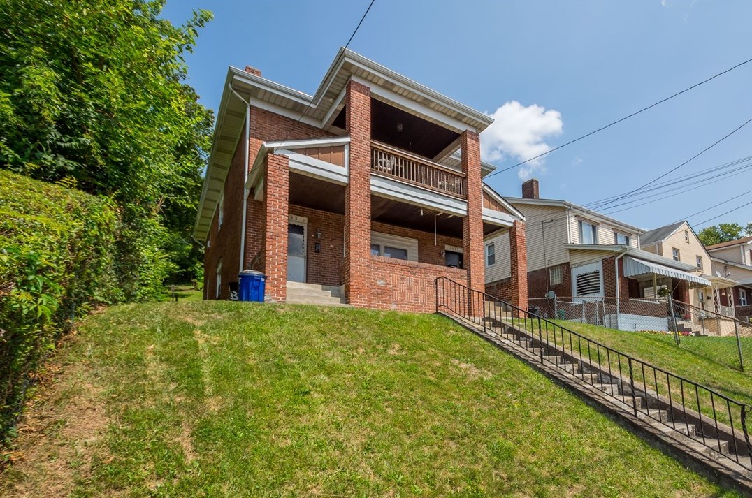 1033 Berkshire Ave, Pittsburgh, PA 15226-2218