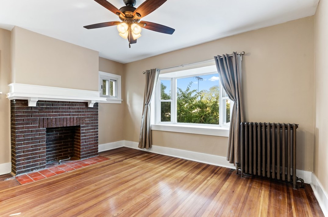 4830 Stanton Ave, Pittsburgh PA 15201-1628 exterior