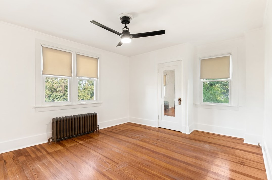 4830 Stanton Ave, Pittsburgh PA 15201-1628 exterior