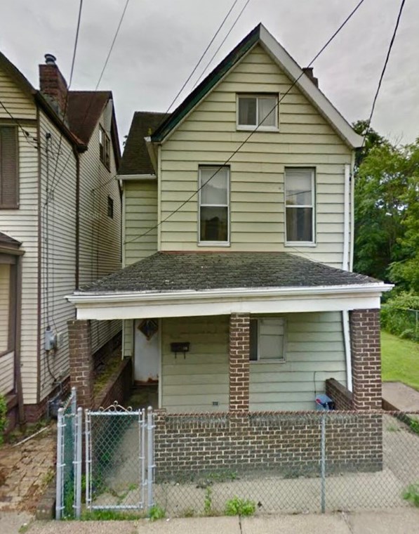 121 Watkins Ave, Wall, PA 15148