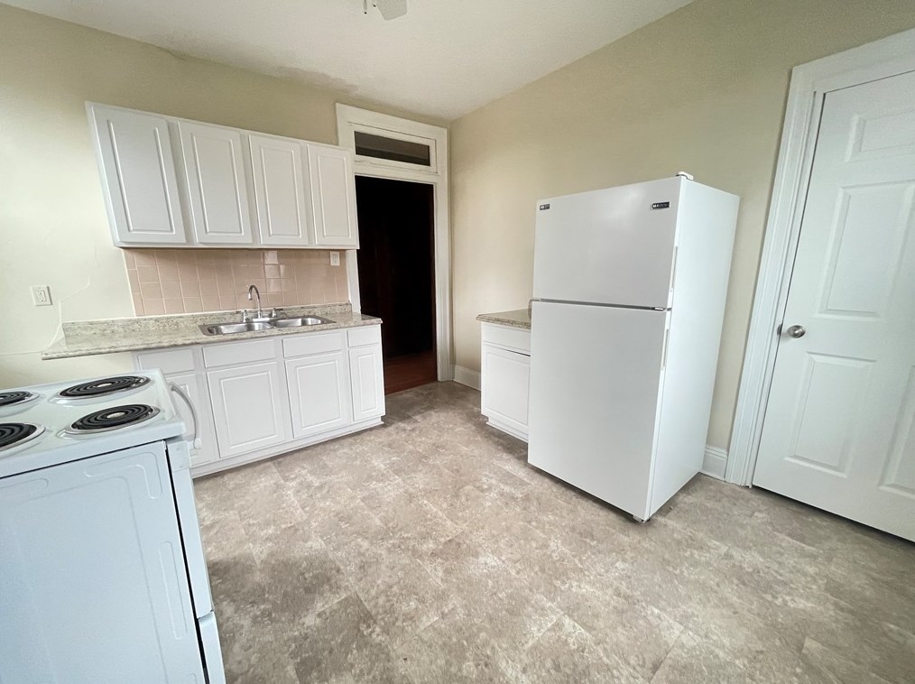 170 Lincoln Ave #2, Pittsburgh, PA 15202