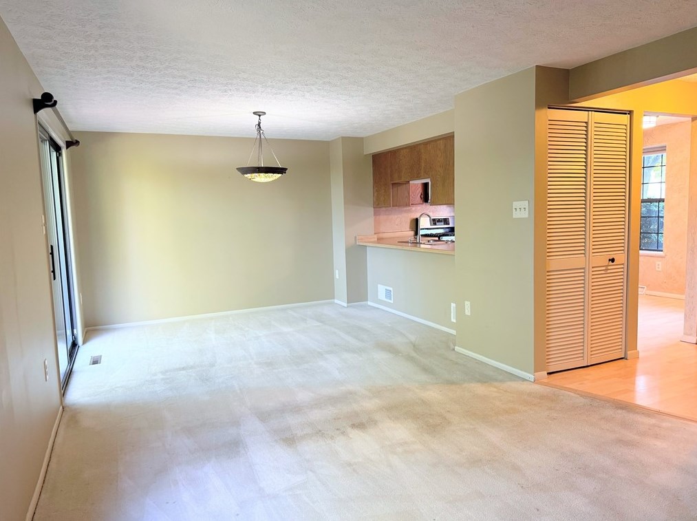 805 Timberglen Dr, Imperial PA  15126-9224 exterior