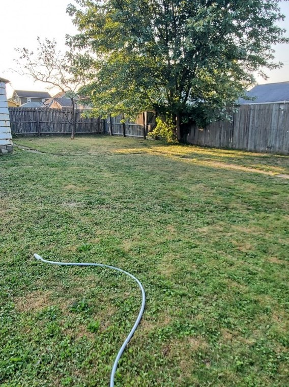 2007 Delaware Ave, New Castle PA  16105-2242 exterior