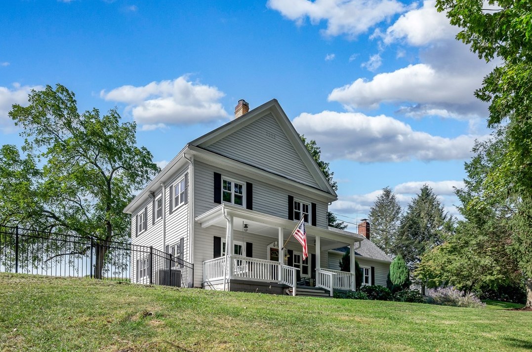 113 Country Ln, Saxonburg, PA 16056