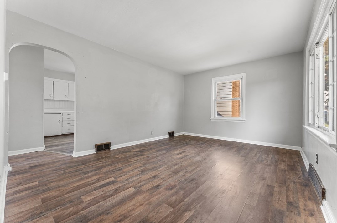 1319 Laurel Pl, New Castle, PA 16101