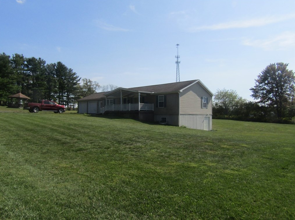 121 Arcadia, Somerset, PA 15501