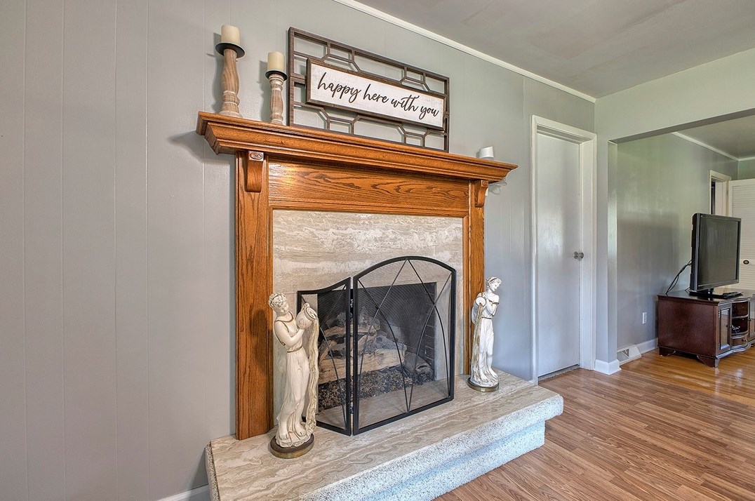 978 Barclay Rd, Indiana PA 15701-9775 exterior