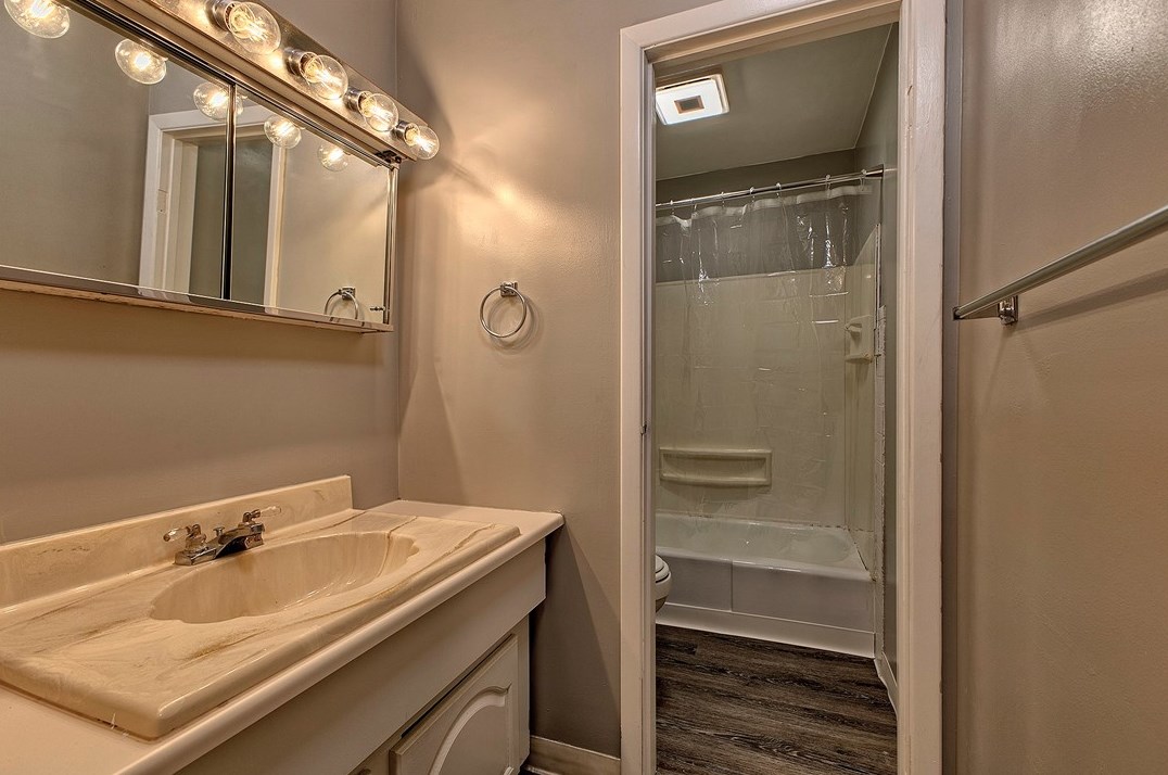 978 Barclay Rd, Indiana PA 15701-9775 exterior