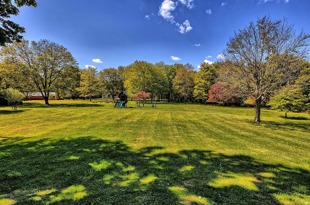 978 Barclay Rd, Indiana PA 15701-9775 exterior