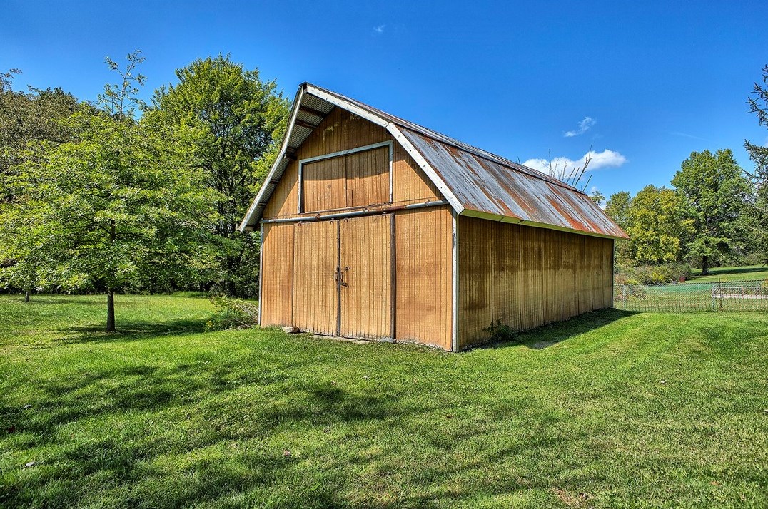 978 Barclay Rd, Indiana PA 15701-9775 exterior