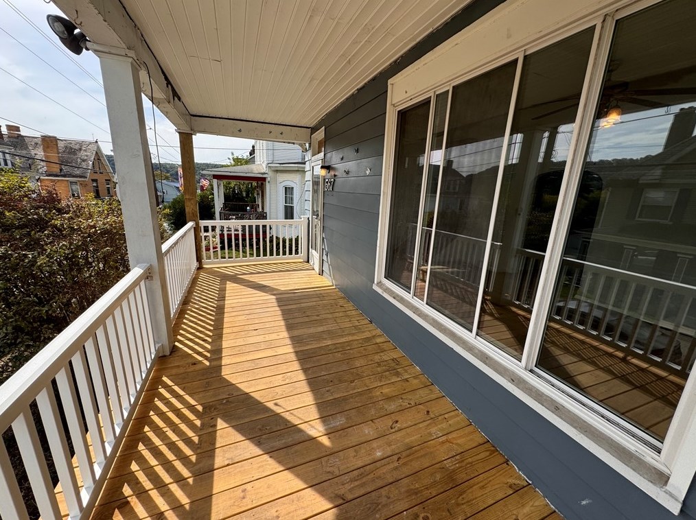 567 Franklin St, Freeport, PA 16229