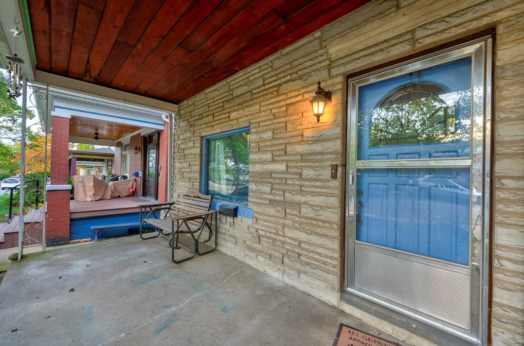 509 Beechwood Ave, Collier Township, PA 15106