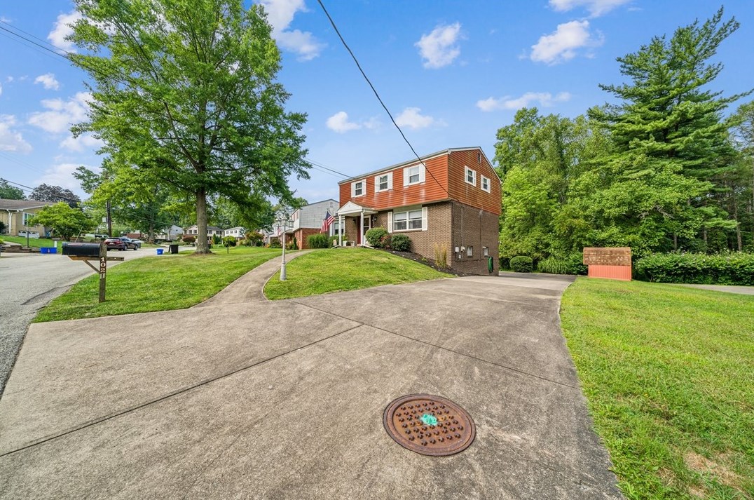 1021 Harvard Rd, Monroeville, PA 15146