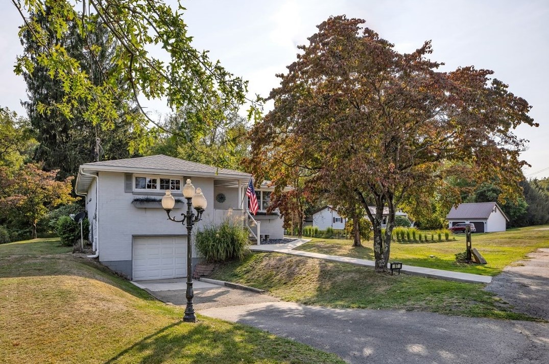 97 Knox St, Perryopolis, PA 15473