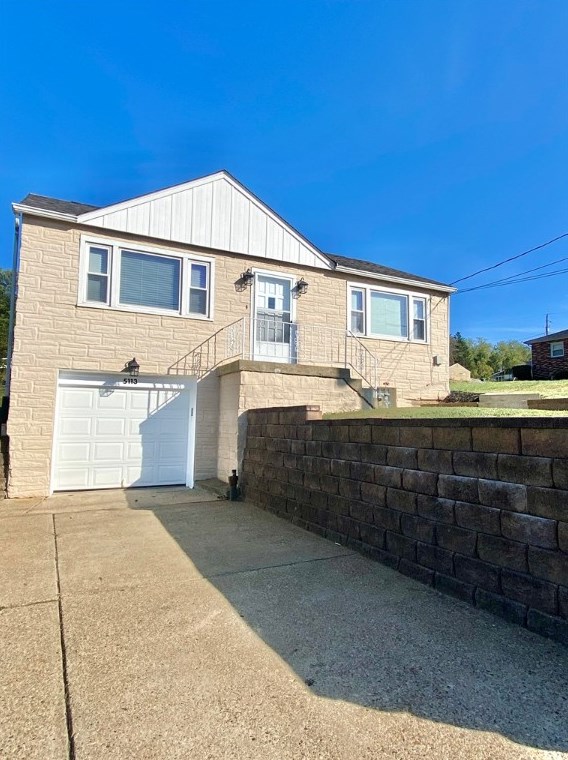 5113 Hill St, Finleyville, PA 15332