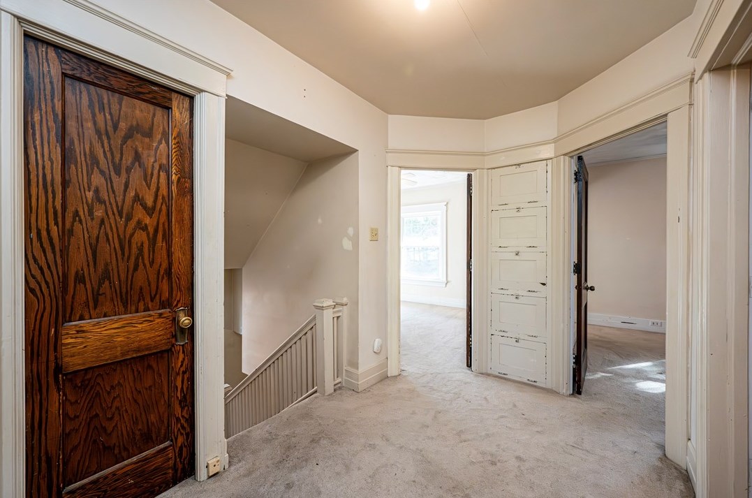 562 Main St, Greensburg PA 15601-1863 exterior