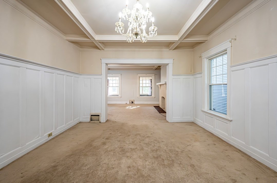 562 Main St, Greensburg PA 15601-1863 exterior