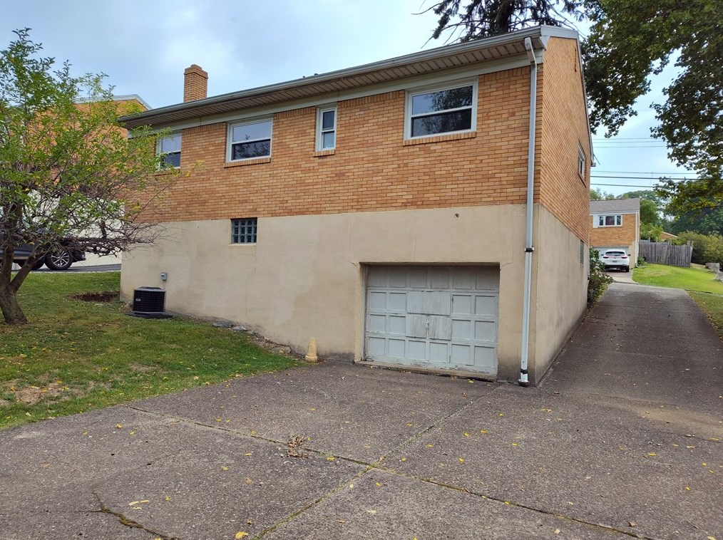 4154 Steiger St, Pittsburgh, PA 15234