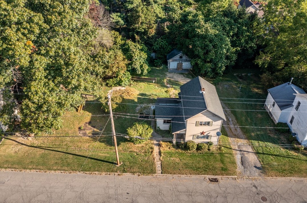 276 Lincoln St, Hermitage, PA 16146