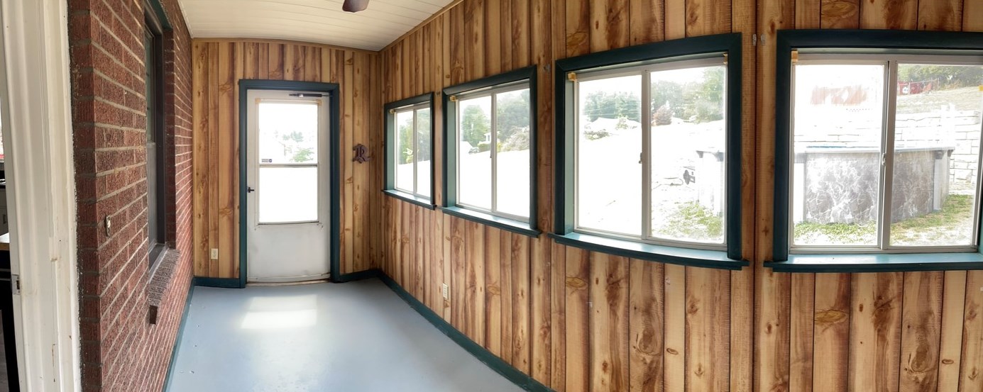 809 Locust Ave, Washington PA 15301-2757 exterior