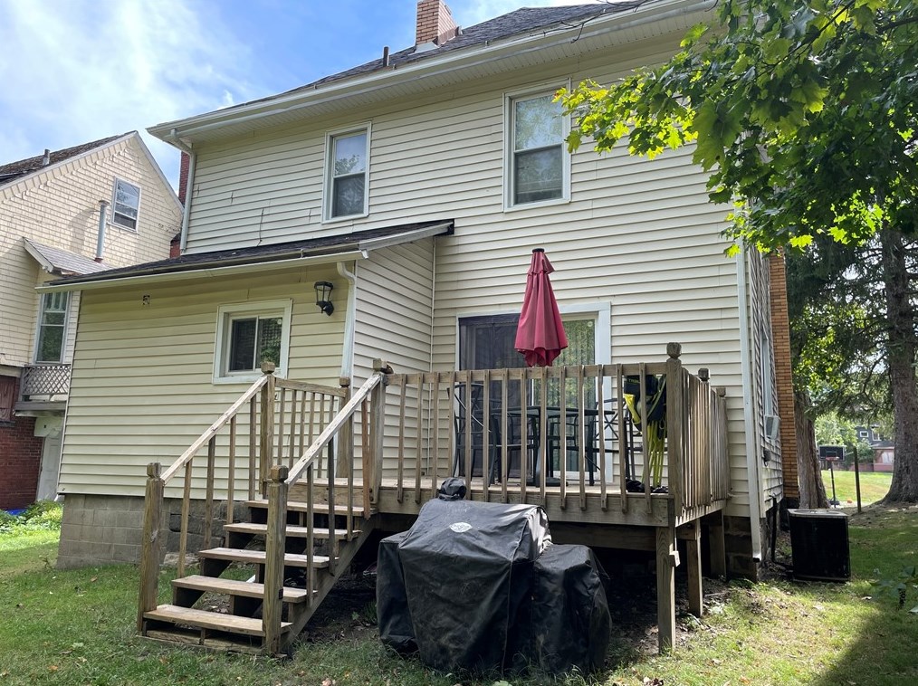 403 E Wallace Ave, New Castle, PA 16101