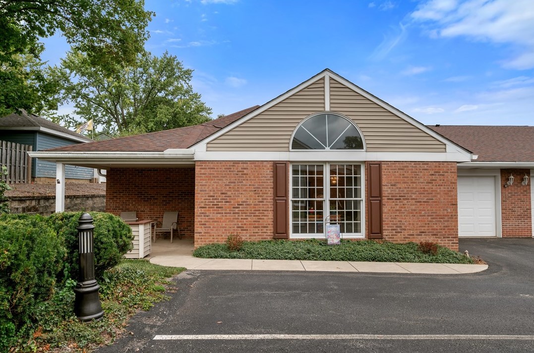 701 Dehaven Ct, Glenshaw, PA 15116