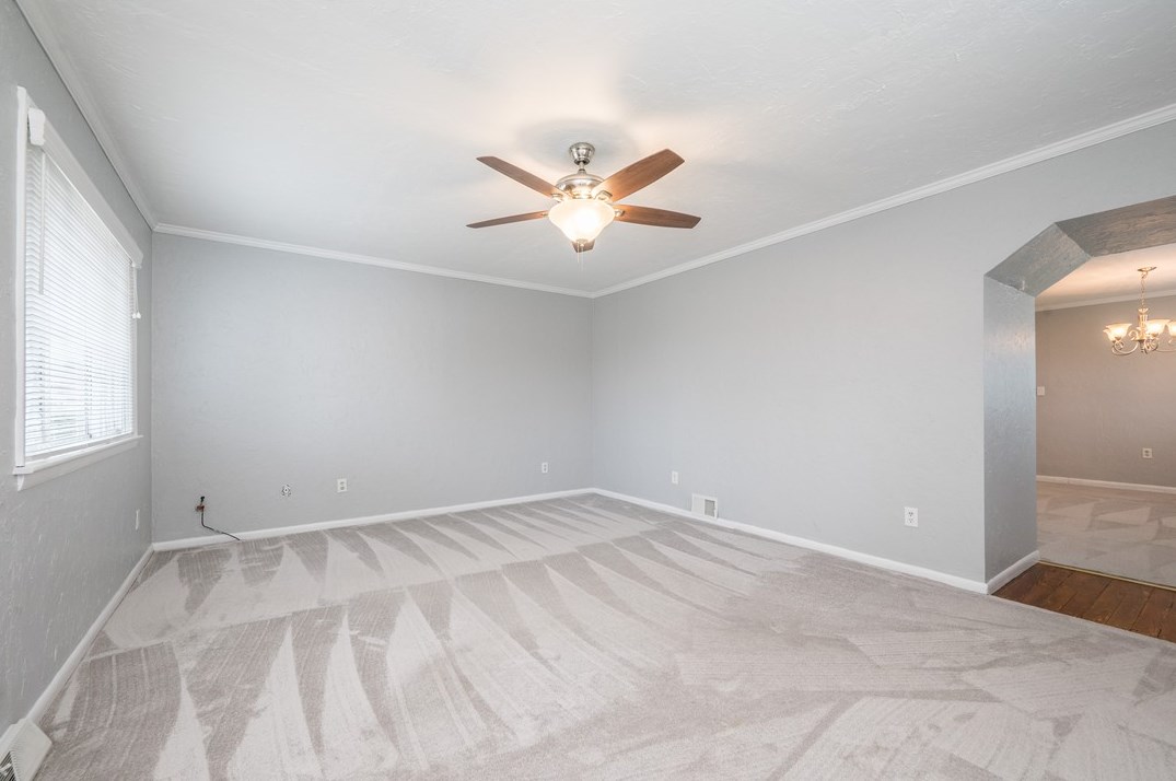 116 Locust St, Collier Township, PA 15106