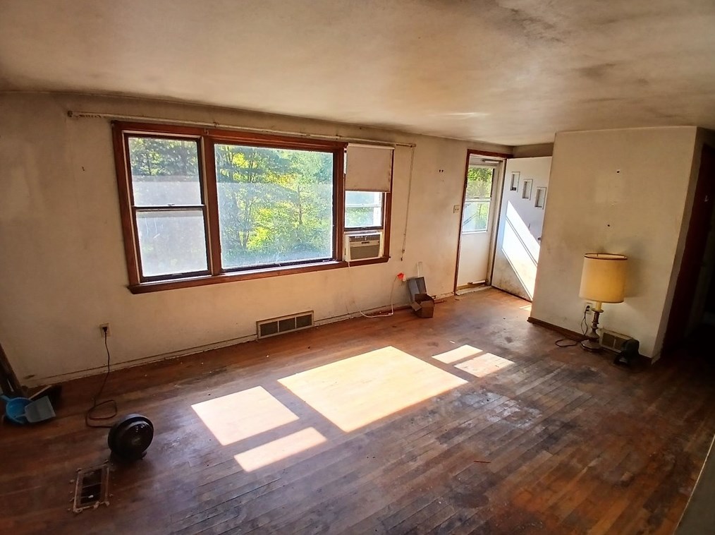 425 Route 259, Ligonier, PA 15658