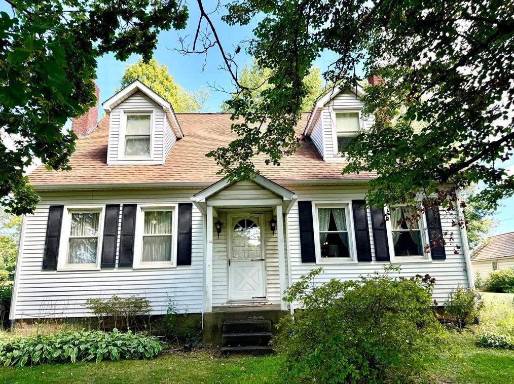 149 S Franklin St, Prospect, PA 16052