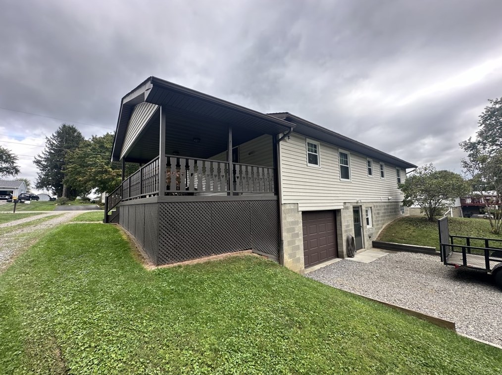 143 South St, Kittanning, PA 16201