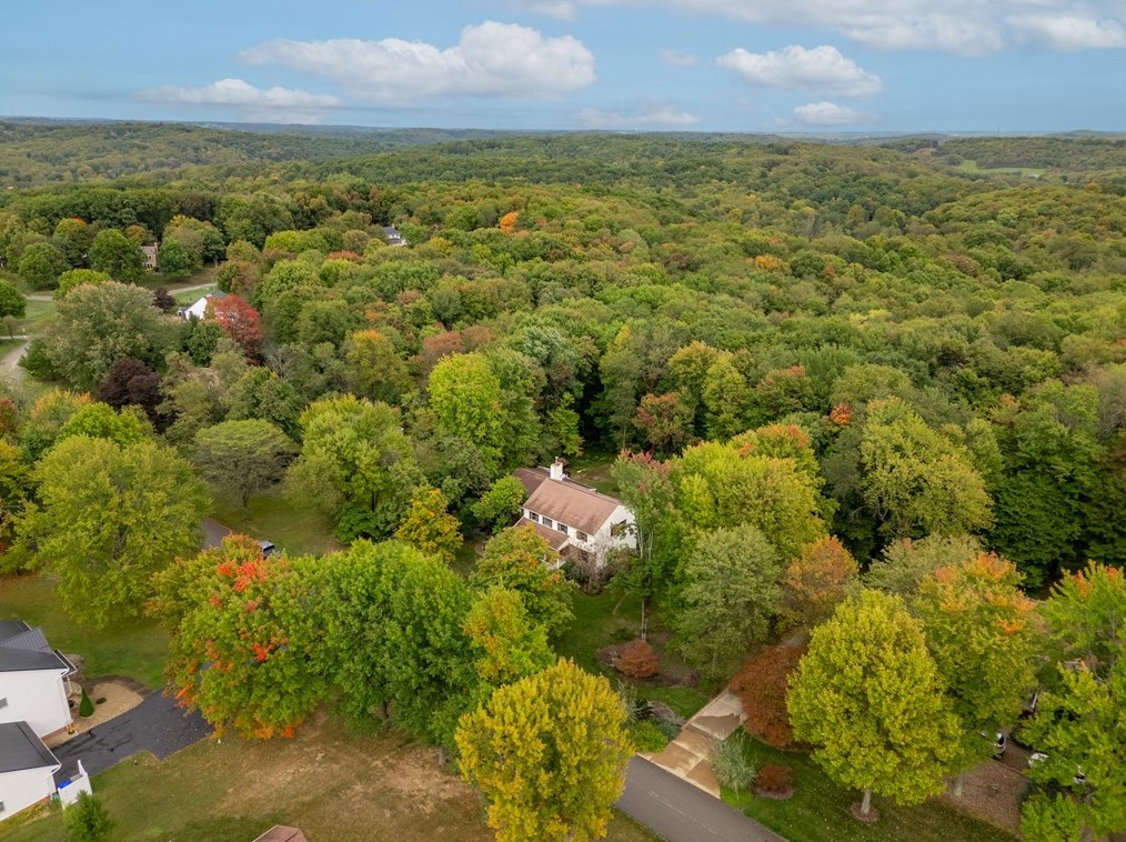 119 Gristmill Ln, Zelienople, PA 16063