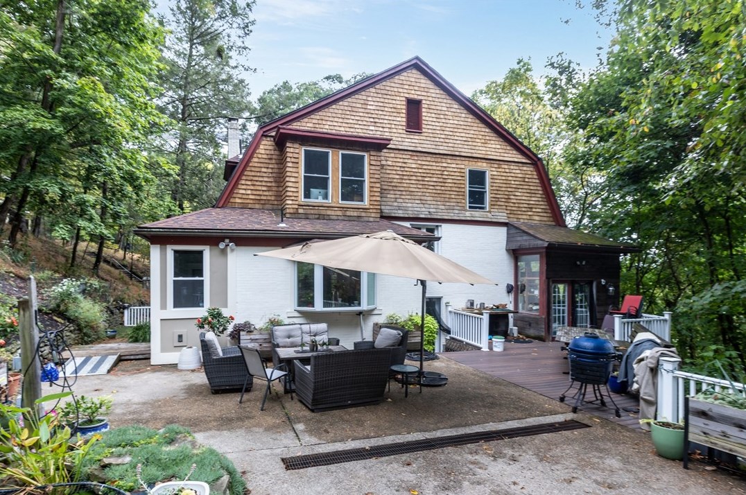1487 Beaver Rd, Sewickley, PA 15143
