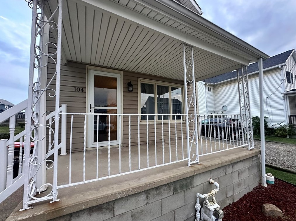 104 Ave C, Latrobe, PA 15650