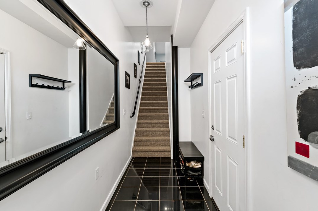 2310 Carey Way, Pittsburgh, PA 15203-2202