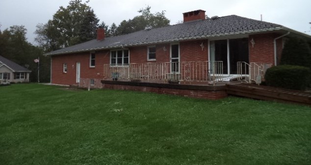1400 Robinson St, Freedom, PA 15042