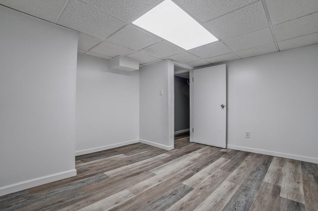 261 Robinson St, Pittsburgh PA 15213-2312 exterior