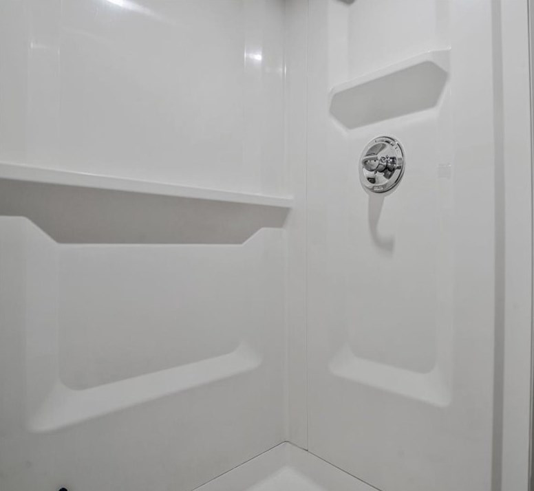 261 Robinson St, Pittsburgh PA 15213-2312 exterior