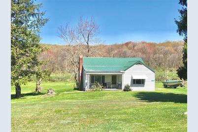 1121 State Route 381 Donegal Pa 15687 Mls 1384951 Coldwell